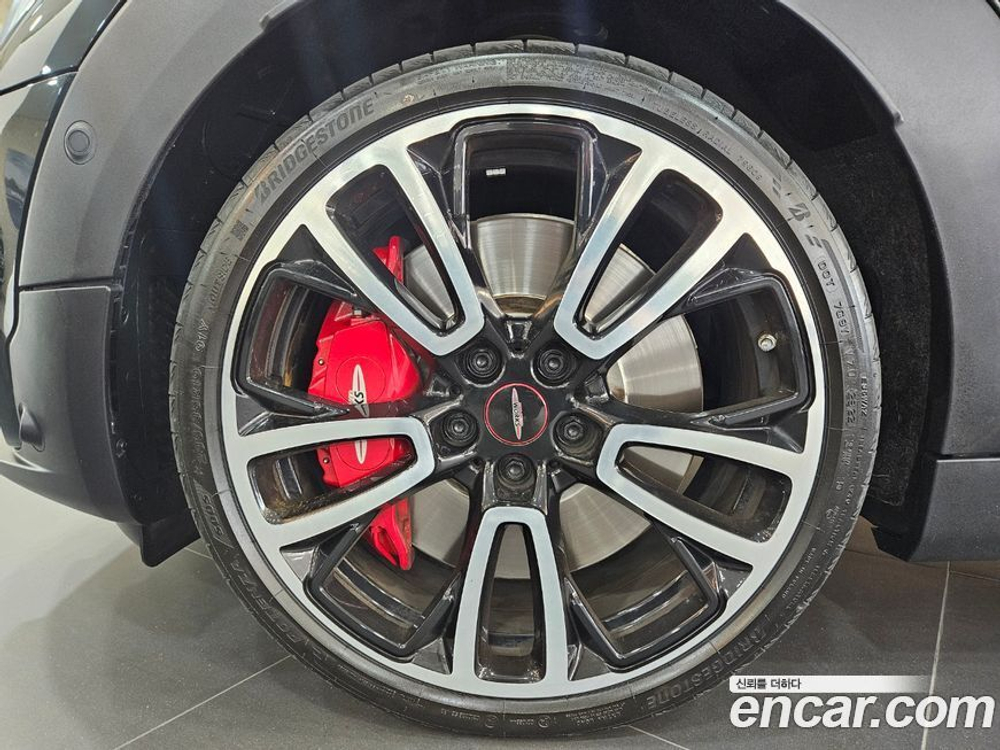 Mini Cooper S Clubman JCW (07.2023)