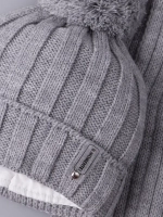 Шапка детская осенняя и шарф