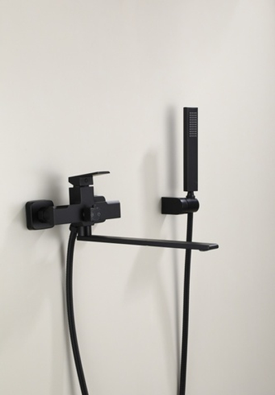 22095-C Смеситель для ванны (ЧЕРНЫЙ) HansenPRO  (10/1шт)