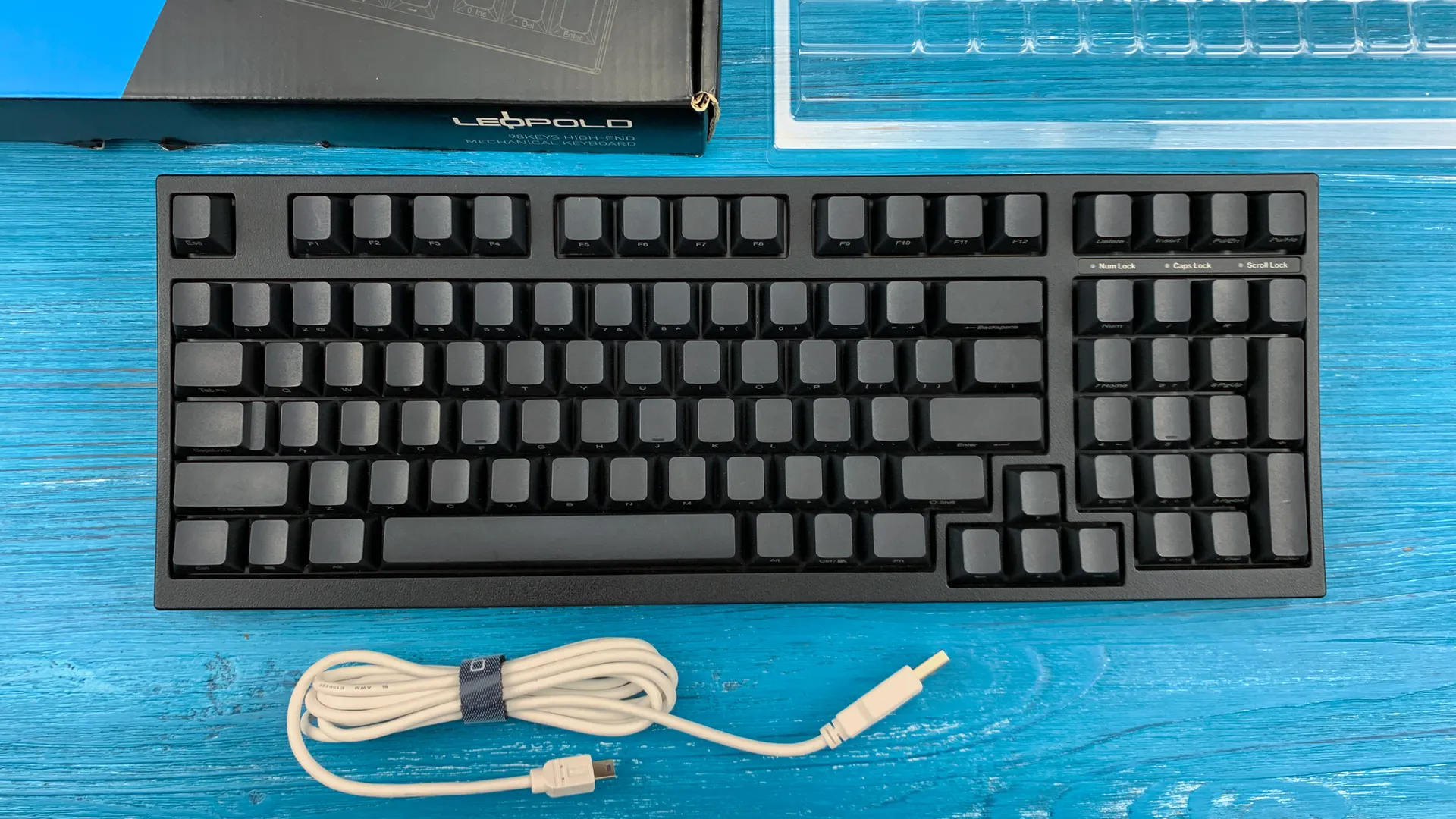 Leopold FC980M Cherry MX Blue — купить на сайте профессиональных клавиатур  Geekboards