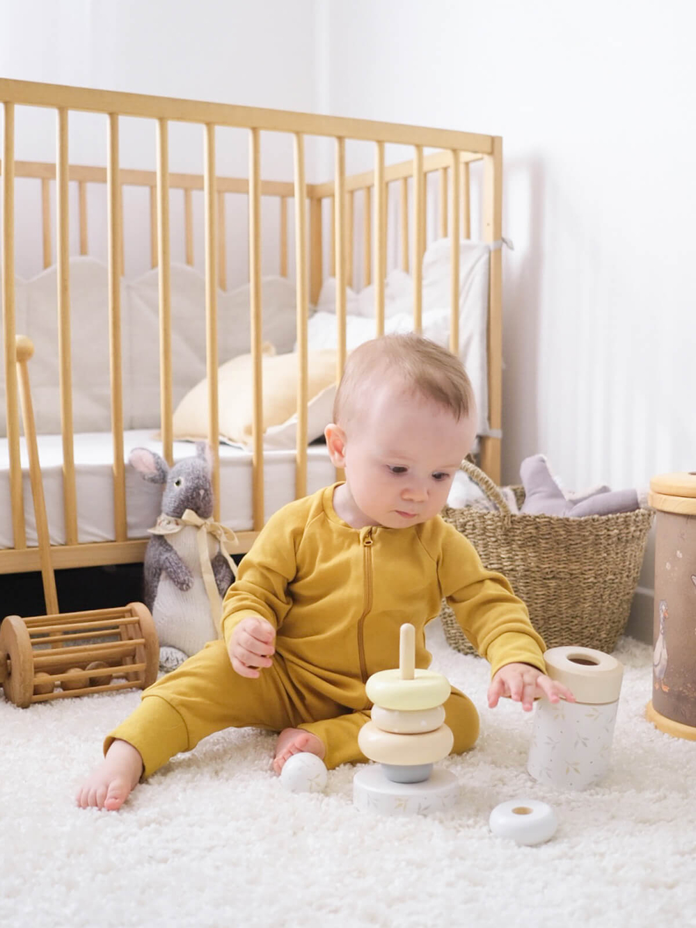 Комбинезон на манжетах Mjölk Sleep and Play Mustard, с рукавом реглан