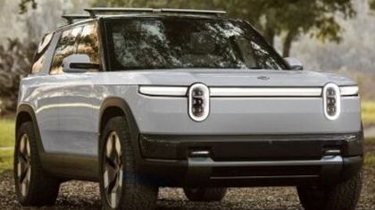 Глава Rivian объяснил падение спроса на электромобили