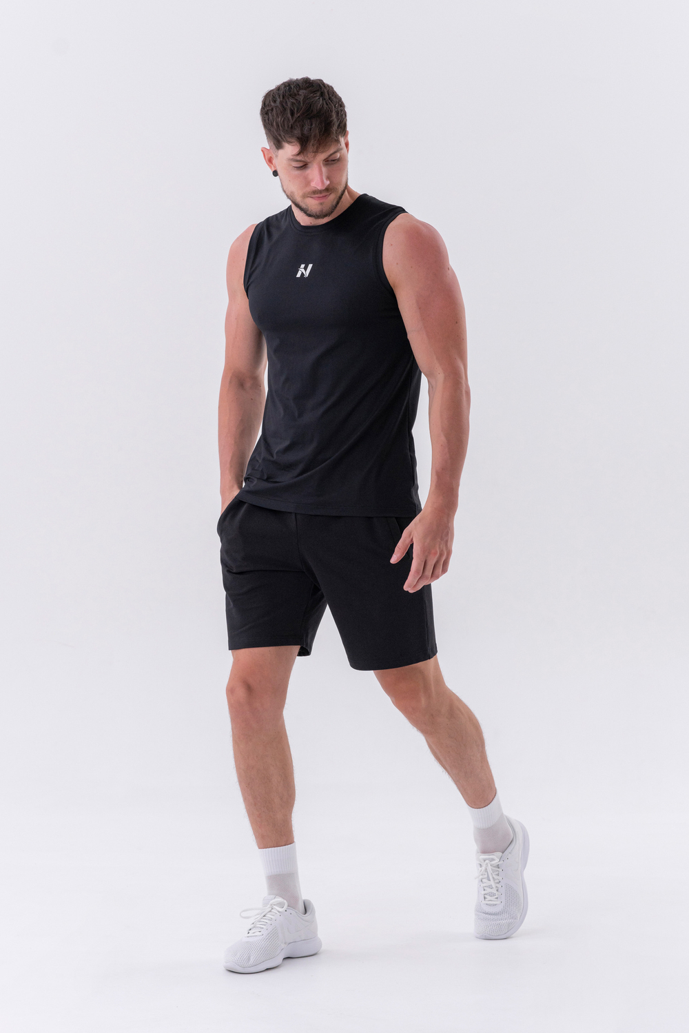 Мужская майка Nebbia Functional Sporty Tank Top “Power” 322 Black