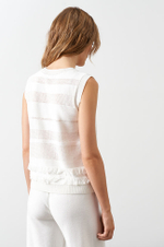 23007 Топ женский (молочный)