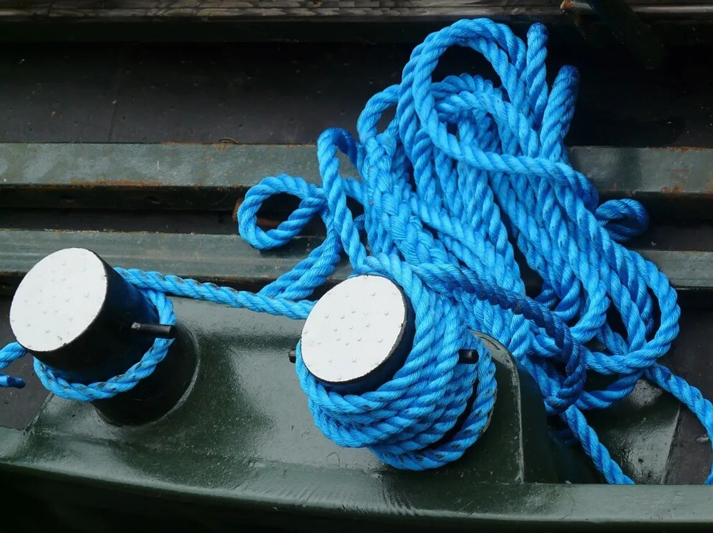 Канат швартовый П/П 14мм (р.н. 2100 кг) синий 50 метров