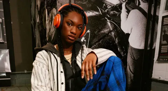 Наушники Dyson OnTrac™ (черный никель/алюминий с ЧПУ)