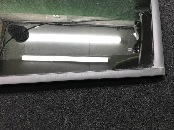 Форточка задняя Jeep Grand Cherokee 1 SJ (96-98)