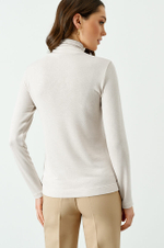 22708 Джемпер женский (молочный)