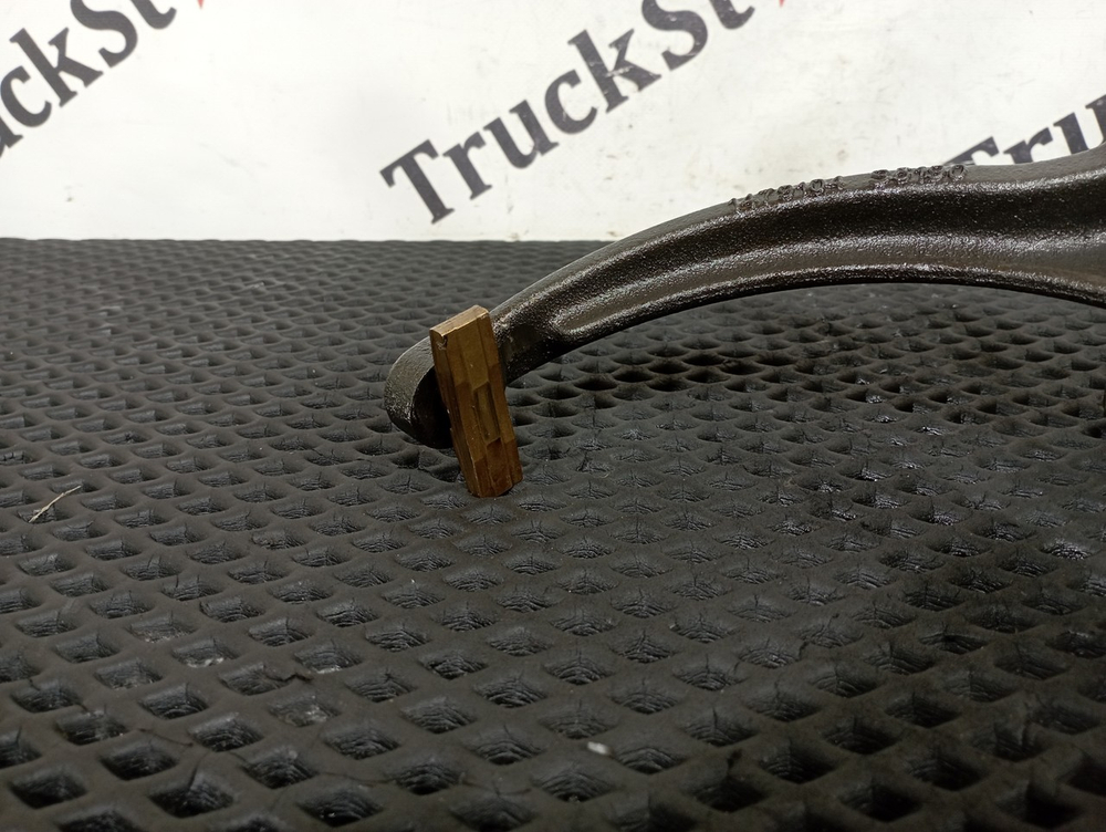 Вилка переключения передач