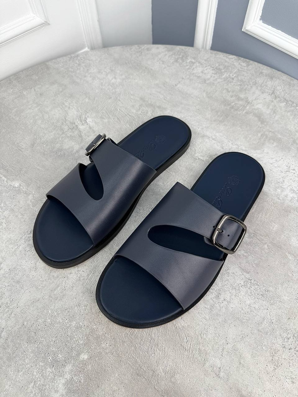 Шлёпанцы Loro Piana