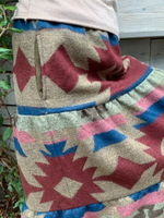 Длинная шерстяная юбка с орнаментом