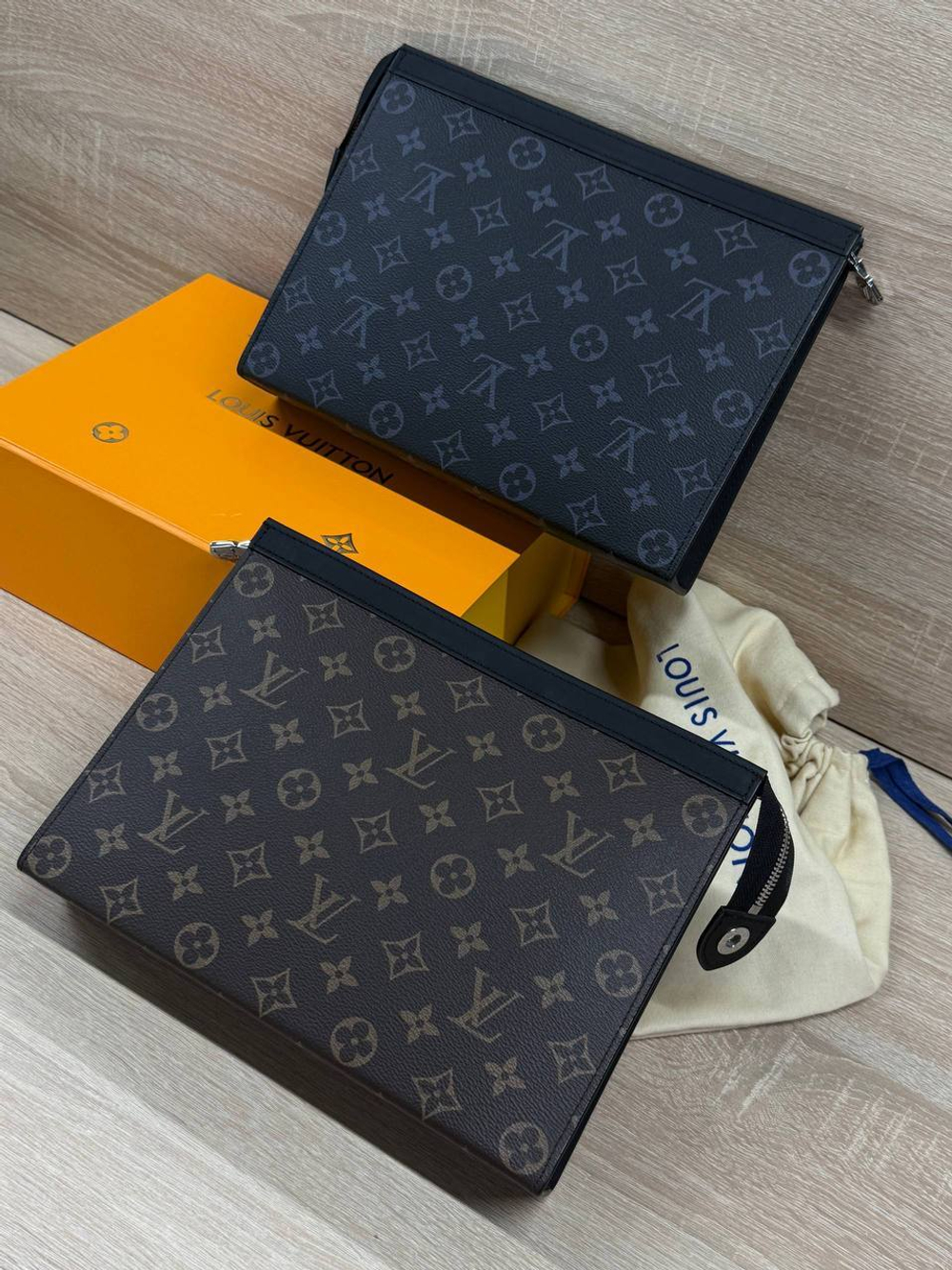 Клатч Louis Vuitton