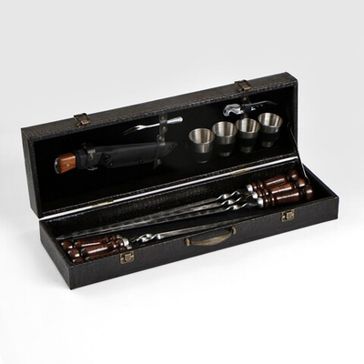 Набор с шампурами подарочный «Сокол» №126, в кейсе из эко-кожи (14 предметов)