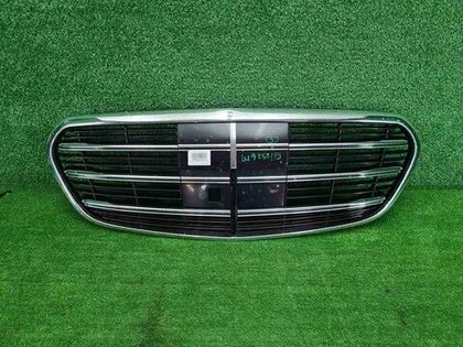 Решетка радиатора Mercedes S W223 (2020-н.в.)