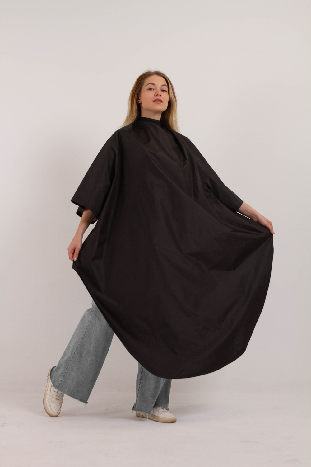 Парикмахерский пеньюар с рукавами (водонепроницаемый)