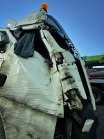 SITRAK C7H 6x4 Седельный тягач ZZ4256V364HE (Дизельный, 12,4 л, 540 л.с., МТ)