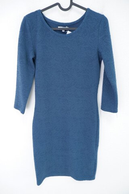 Платье New Look лаконичное 40 размер