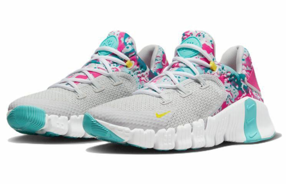 Кроссовки Nike Free Metcon 4 (Женская размерная сетка)