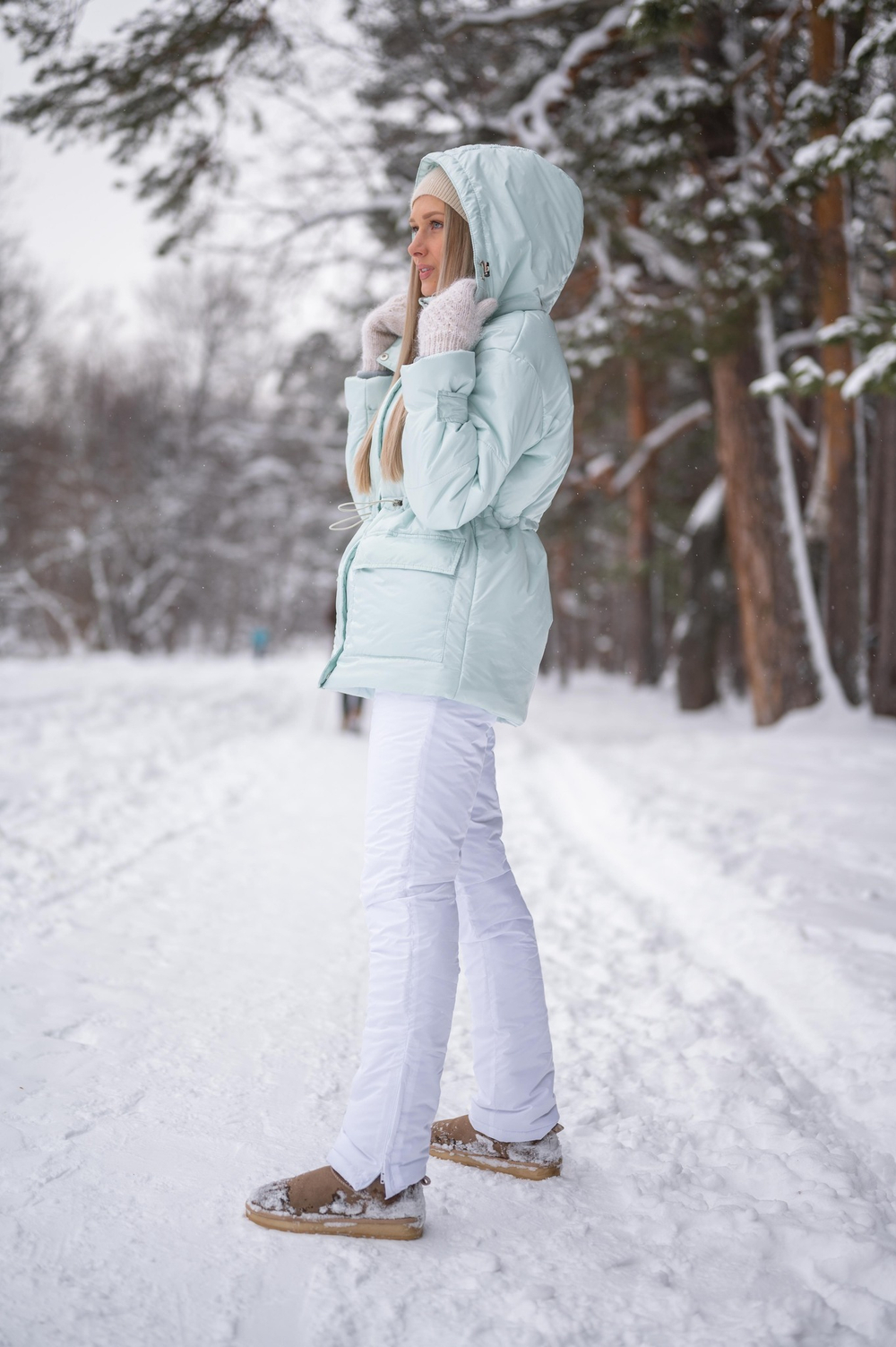 Костюм женский зимний "Fly" мята-белый