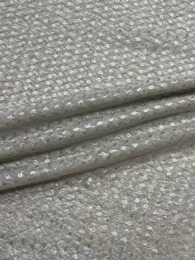 Шелк с люрексом белый в серебряный горошек