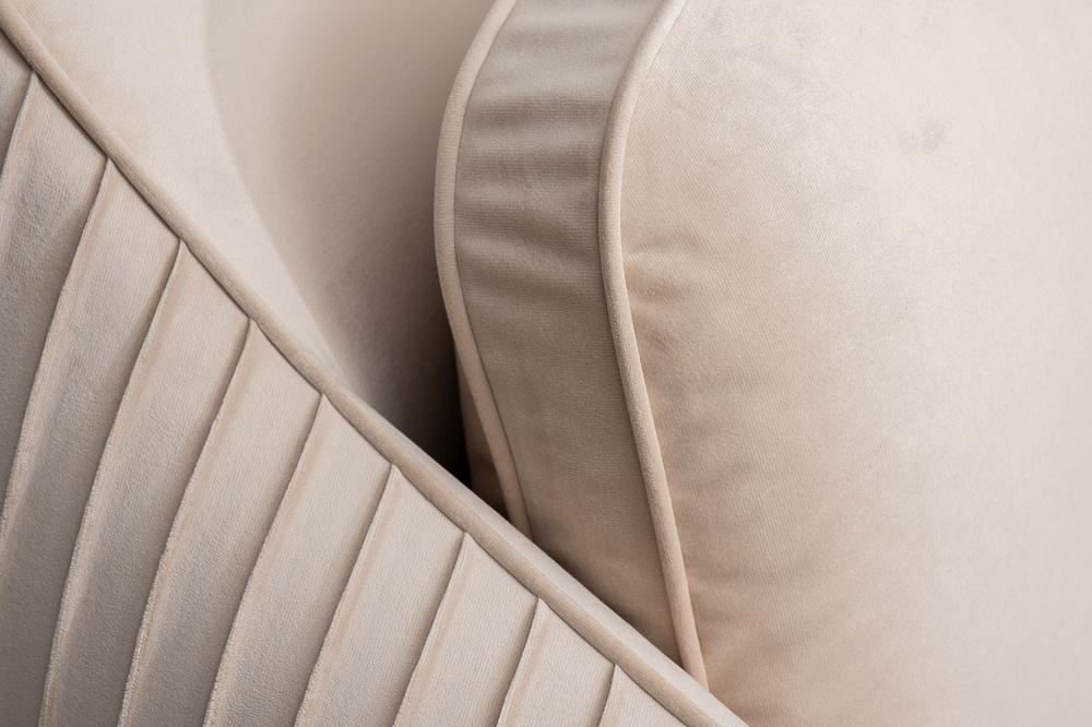 Диван трехместный Garda Decor Palazzo бежевый велюр механизм пума