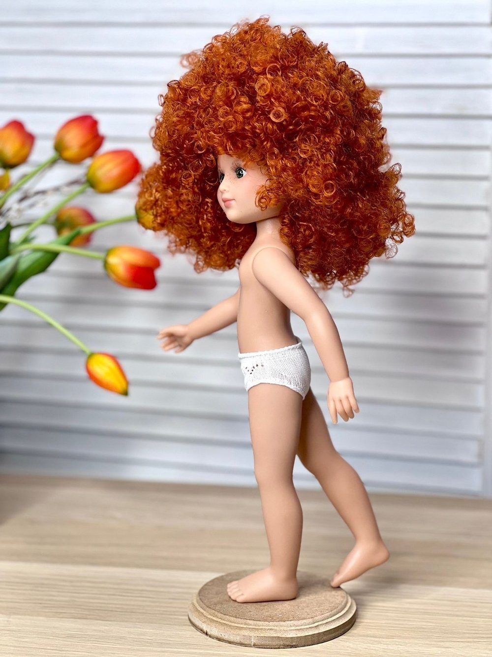 Кукла Nines виниловая 34см Leslie без одежды (1440W3)