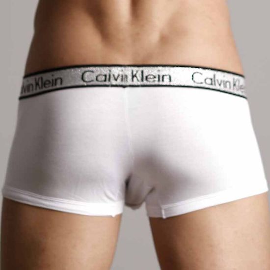 Мужские трусы Calvin Klein боксеры серебряная резинка (модал)  CK18104-1