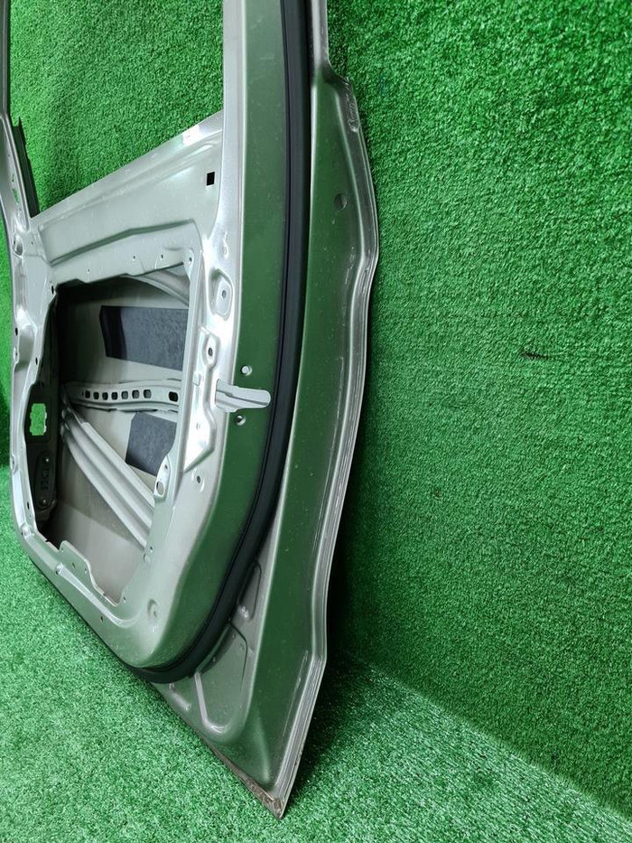 Дверь передняя правая Mercedes GLC C253 (16-23)