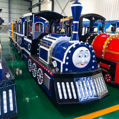 Безрельсовый паровозик «Капитан», 4 вагона, 16 мест — для ТРЦ, с электродвигателем