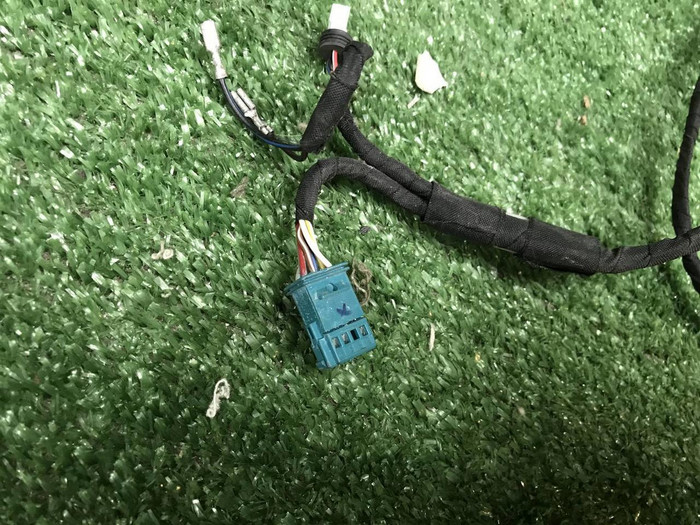 Проводка зеркала правая Porsche Cayenne 3 (17-нв)