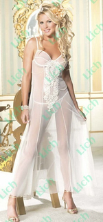 Длинная прозрачная сорочка с цепочками и вышивкой