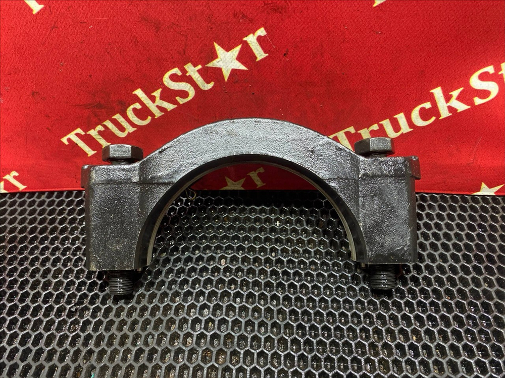 Крышка подшипника редуктора правая 2023г