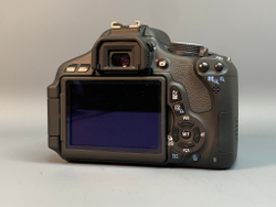 Canon EOS 600D 400 кадров