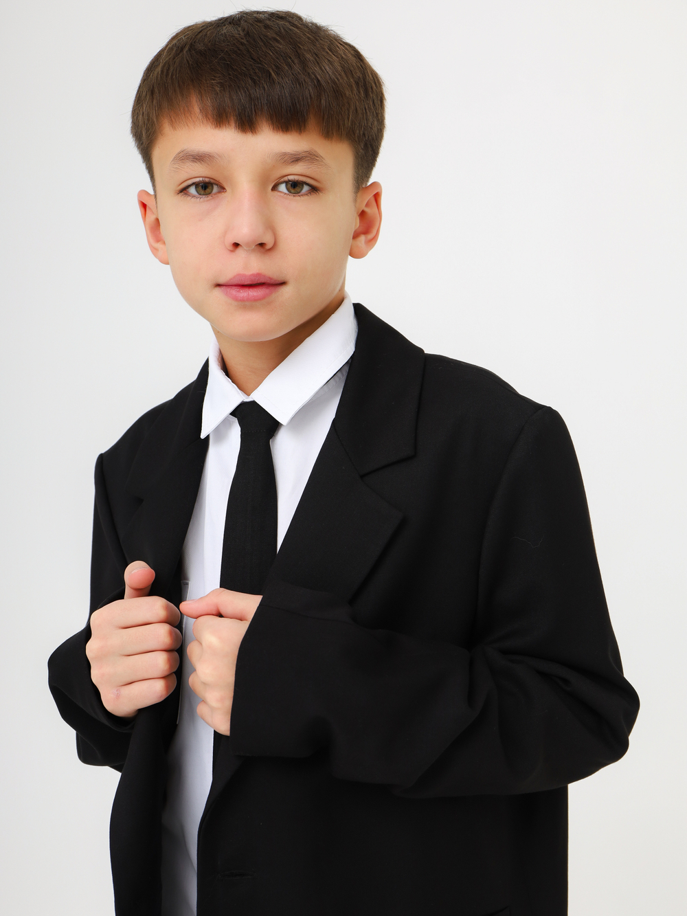 Пиджак классика для мальчика, черный