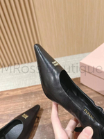 Женские туфли Miu Miu черного цвета из натуральной кожи