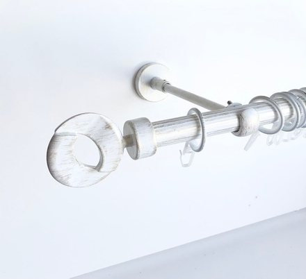 Карниз кованый рифленый для штор "Мебиус" d20 мм однорядный, цвет белое золото