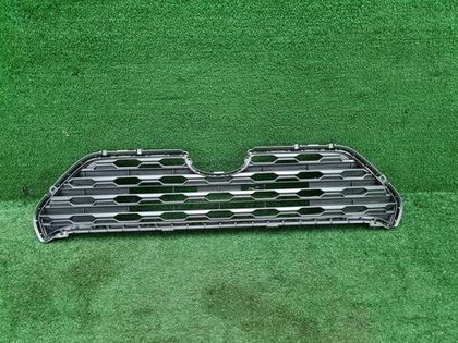 Решетка радиатора Toyota RAV4 5 XA50 (2018-н.в.)