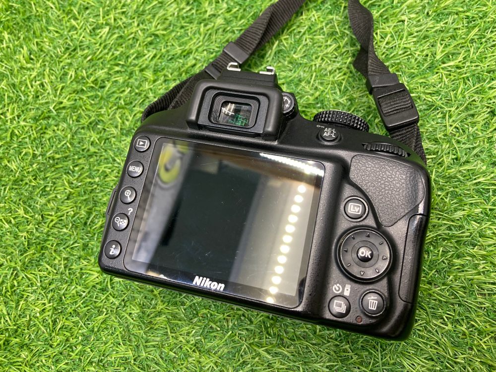 Nikon D3400 18.000 кадров
