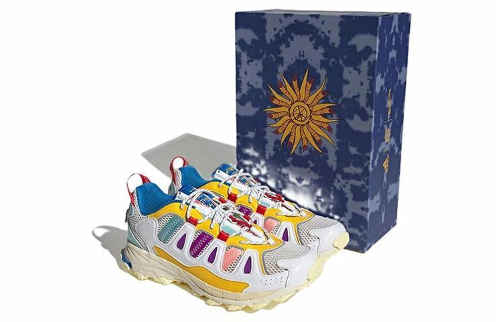 Кроссовки Adidas Superturf