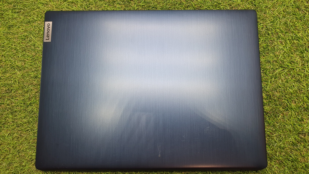 Ноутбук Lenovo Ryzen 5/8 Gb/FHD/IdeaPad 3 14ADA05 [81w000vkru]/Windows 10