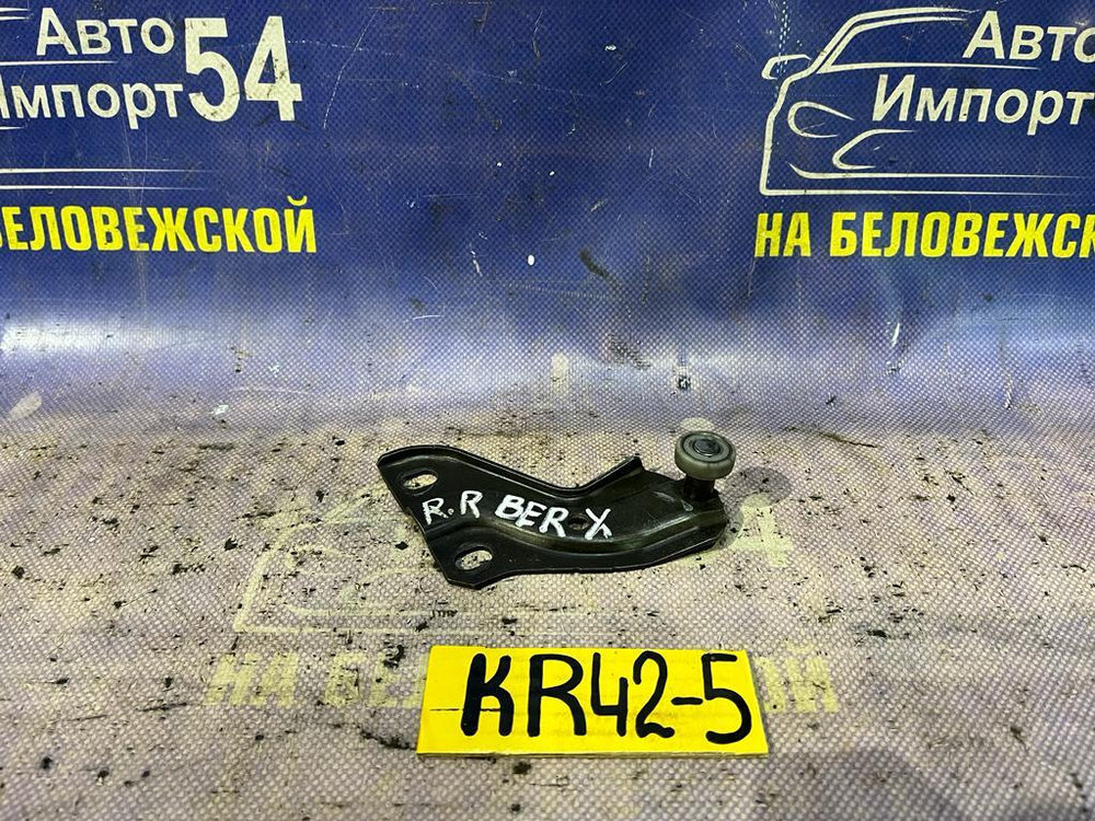 Ролик сдвижной двери TOYOTA TOWNACE NOAH 1998