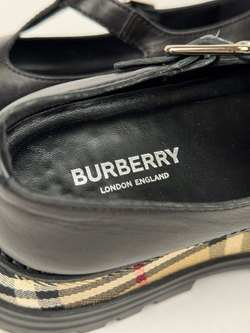 Сандалии Burberry