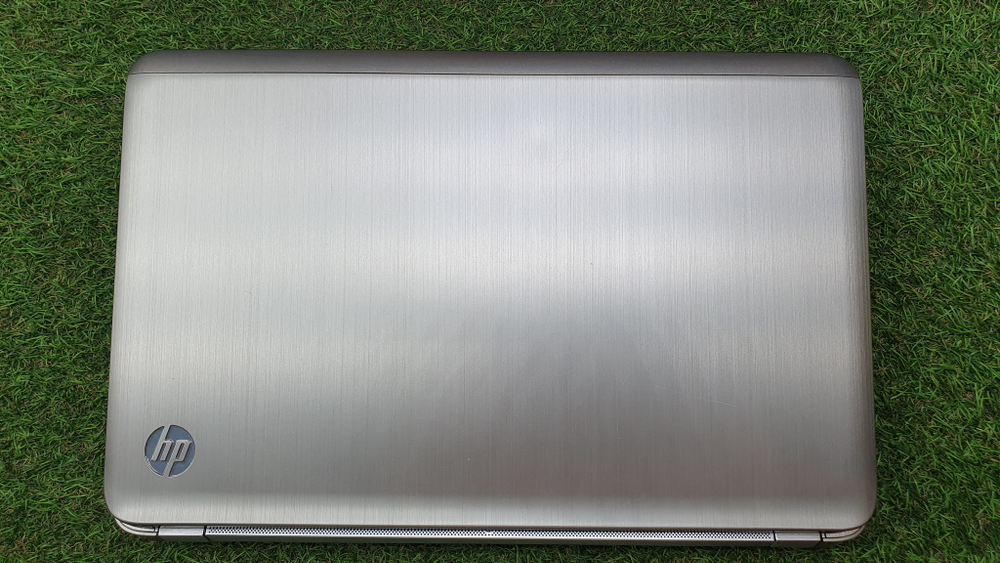 Ноутбук HP i5/6 Gb