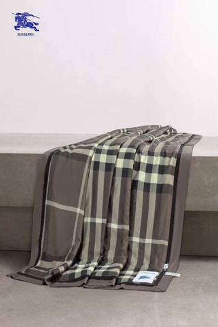 Одеяло Burberry 200х230 см