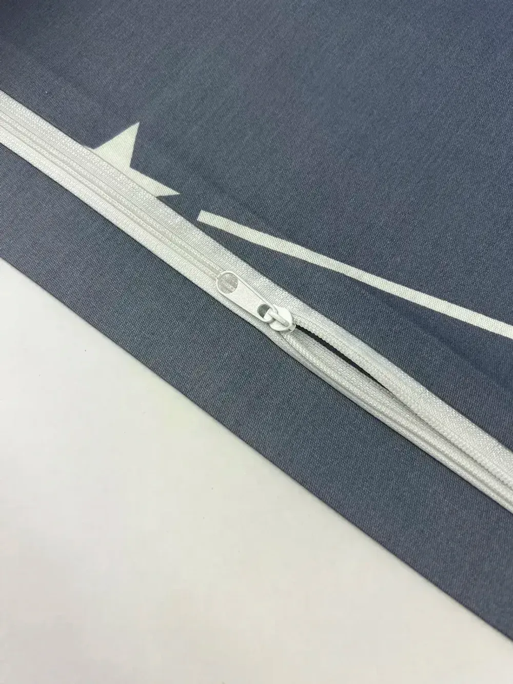 Постельное белье "Созвездия/Созвездия (компаньон)" 1,5-сп наволочка 50х70 1шт Простынь на резинке 90х200 см Пододеяльник 145х215 см Сказка сатин