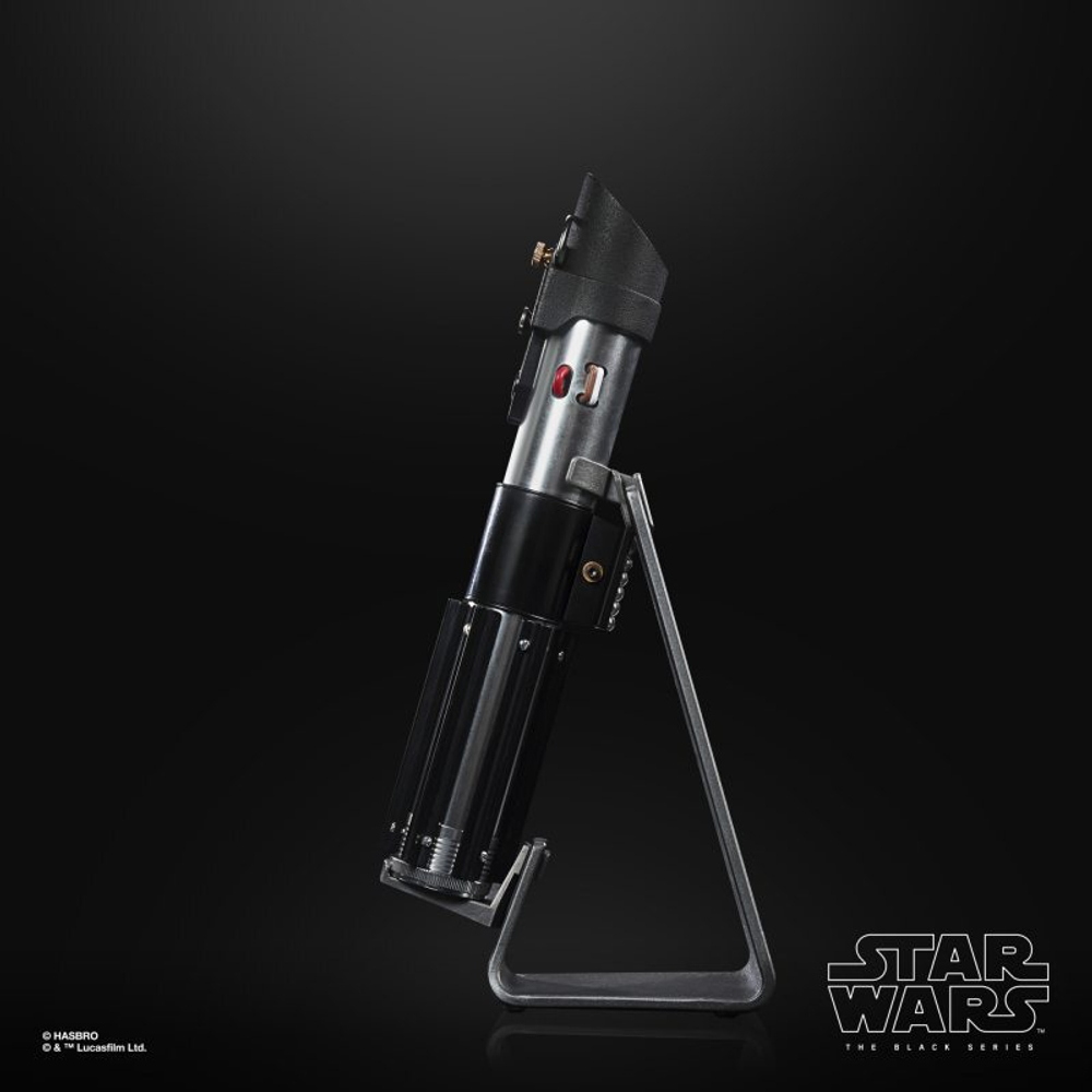 Hasbro Star Wars The Black Series - Световой меч Darth Vader Force FX Elite F3905