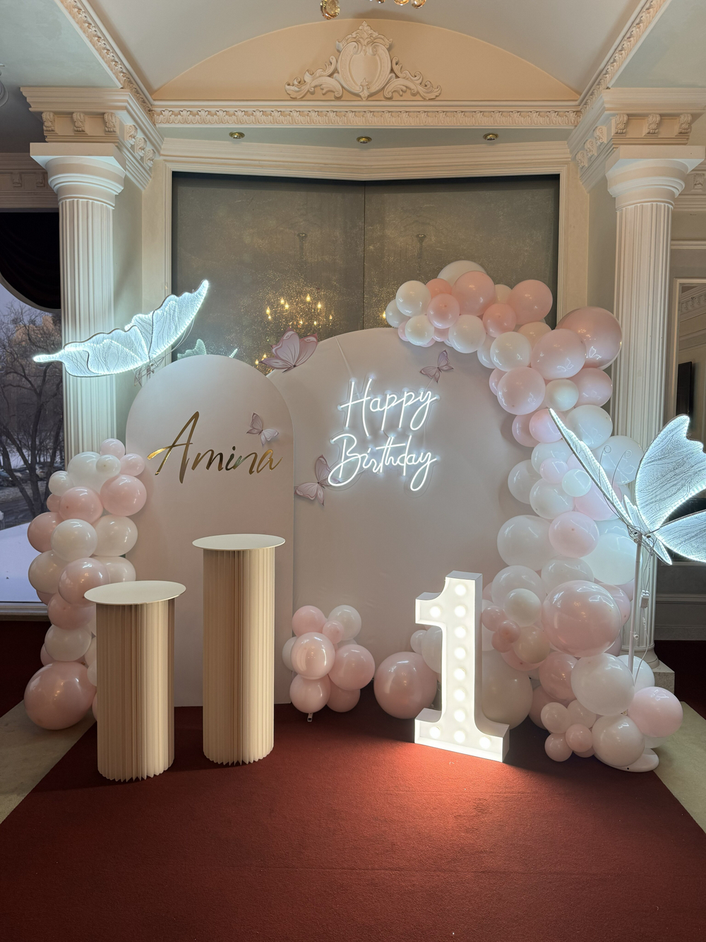 Единичка с лампочками