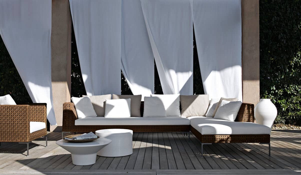 B&B Italia Springtime