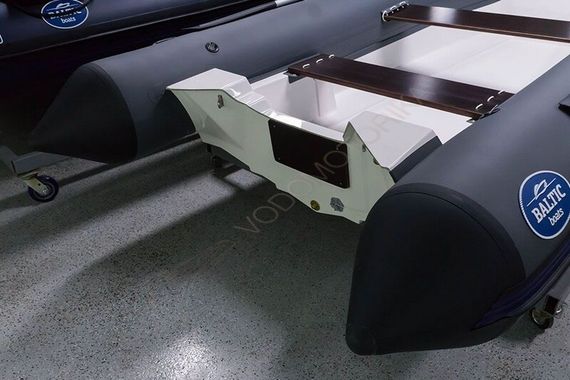Лодка RIB Baltic Boats Аполлон 460Z (с закладной под палубой)