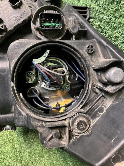 Фара правая KIA Rio 4 (2017-2020) галоген